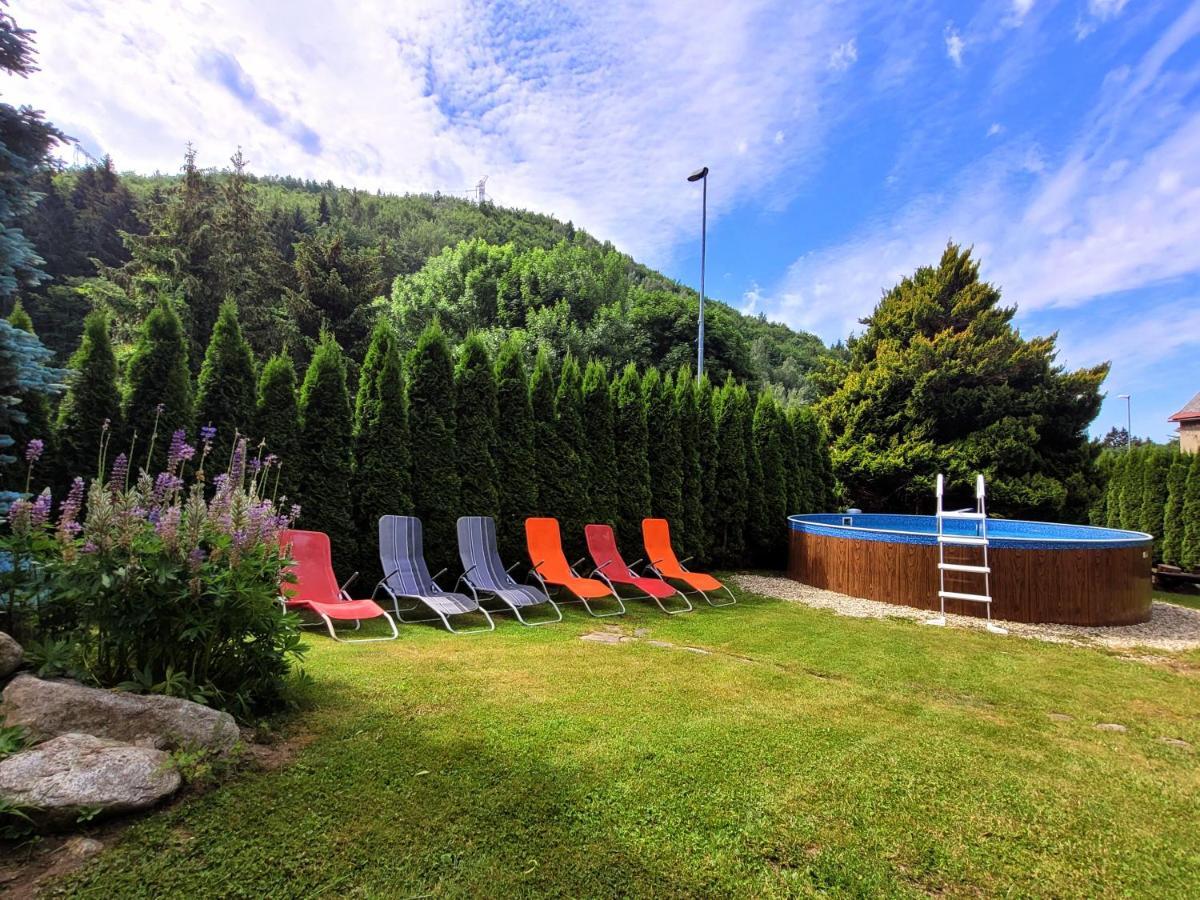 Apartmanovy Dum Pastak Loučná nad Desnou Exterior foto