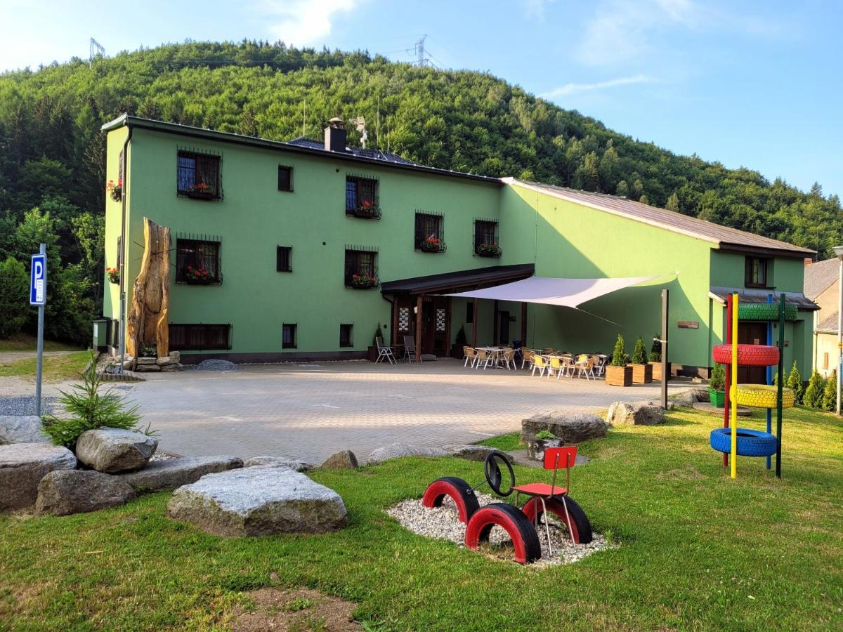 Apartmanovy Dum Pastak Loučná nad Desnou Exterior foto